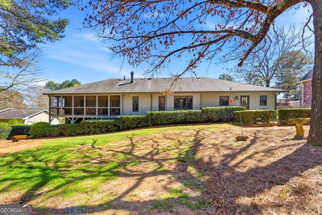 5215 Ashford Court SW, Lilburn, GA 30047