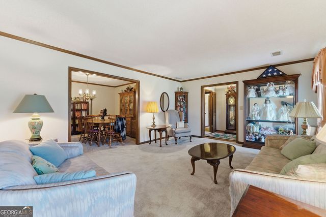 5215 Ashford Court SW, Lilburn, GA 30047