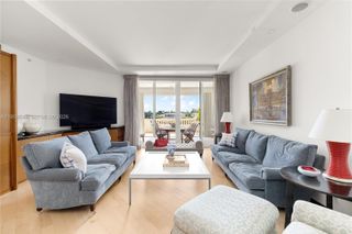 20165 NE 39th Pl 303 & 204, Aventura, FL 33180