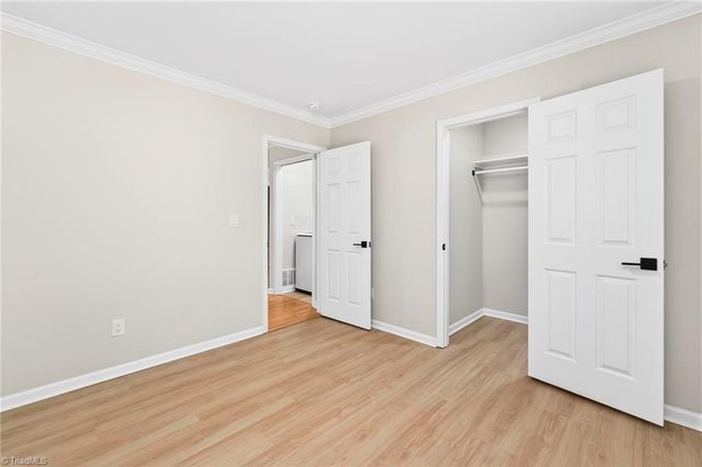 1256 Cloister Drive, Winston-salem, NC 27127