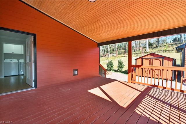 1256 Cloister Drive, Winston-salem, NC 27127