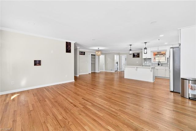 1256 Cloister Drive, Winston-salem, NC 27127