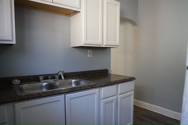 3825 Waverly Street, Detroit, MI 48238