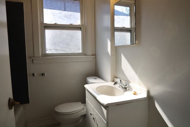 3825 Waverly Street, Detroit, MI 48238