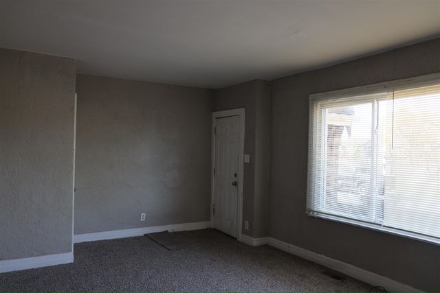 3825 Waverly Street, Detroit, MI 48238