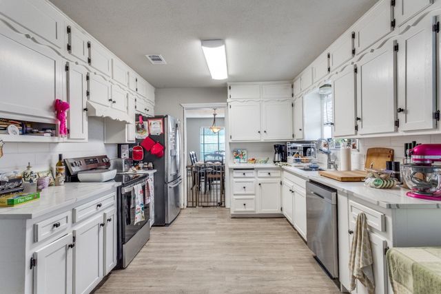 2608 W Southlake Boulevard, Southlake, TX 76092