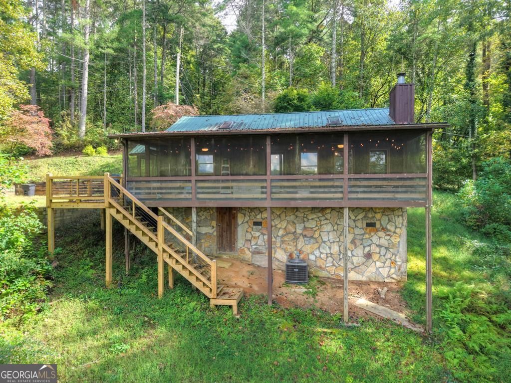 421 Salem Valley Road, Mineral Bluff, GA 30559