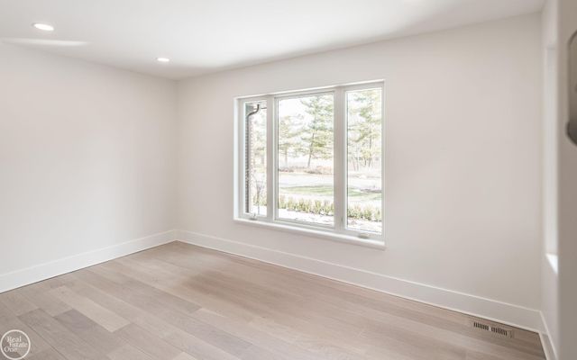 4585 Kiftsgate Bend, Bloomfield Twp, MI 48302