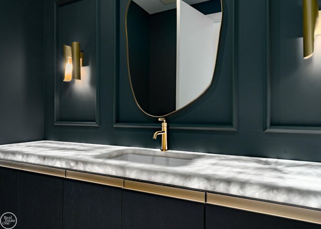 4585 Kiftsgate Bend, Bloomfield Twp, MI 48302