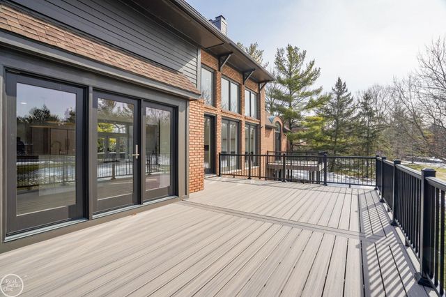 4585 Kiftsgate Bend, Bloomfield Twp, MI 48302