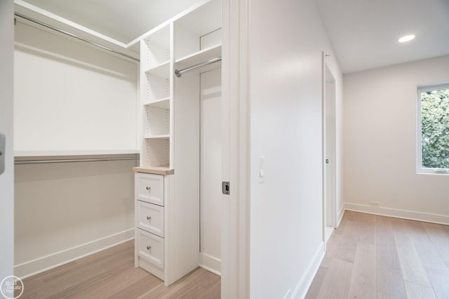 4585 Kiftsgate Bend, Bloomfield Twp, MI 48302