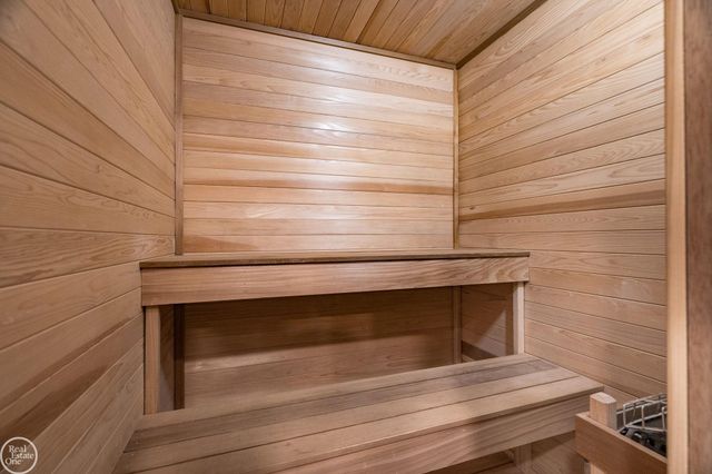 4585 Kiftsgate Bend, Bloomfield Twp, MI 48302