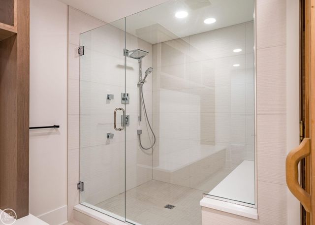 4585 Kiftsgate Bend, Bloomfield Twp, MI 48302