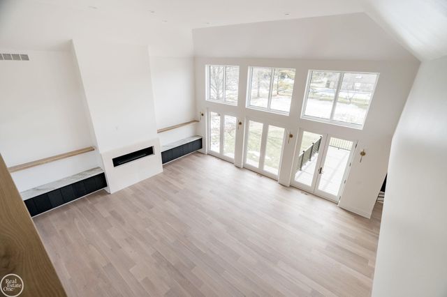 4585 Kiftsgate Bend, Bloomfield Twp, MI 48302