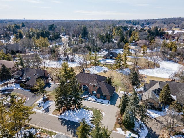 4585 Kiftsgate Bend, Bloomfield Twp, MI 48302