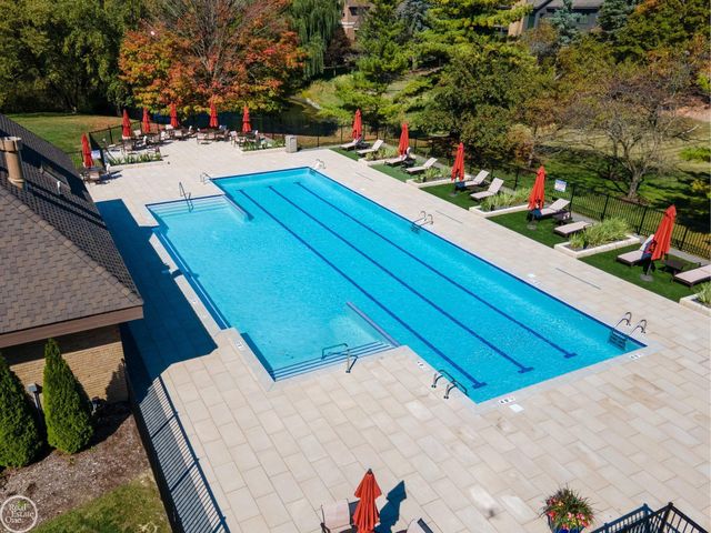 4585 Kiftsgate Bend, Bloomfield Twp, MI 48302