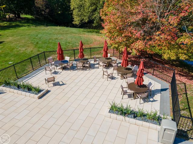 4585 Kiftsgate Bend, Bloomfield Twp, MI 48302