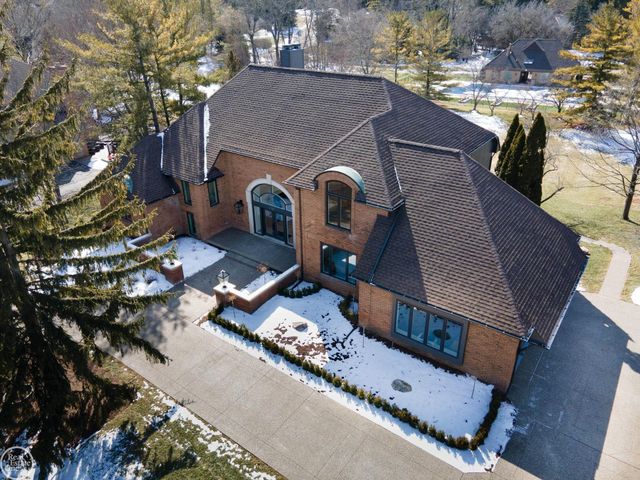 4585 Kiftsgate Bend, Bloomfield Twp, MI 48302