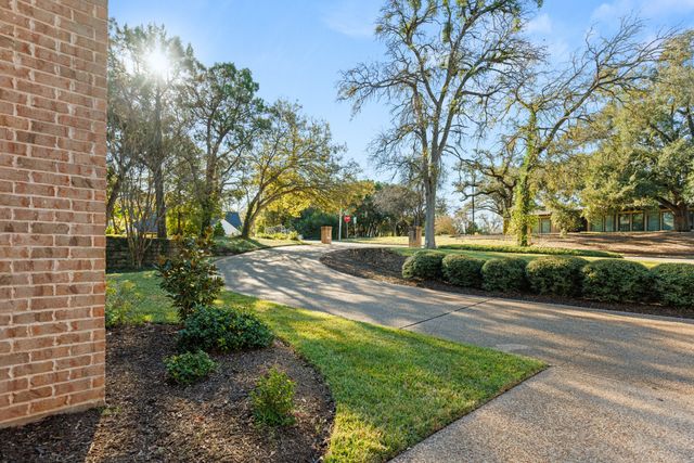 3201 Edward Drive, Waco, TX 76708