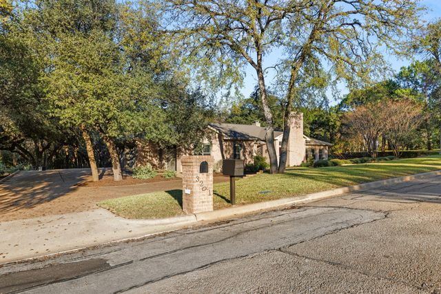 3201 Edward Drive, Waco, TX 76708