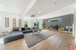 4637 Laurel Canyon Boulevard, Valley Village, CA 91607