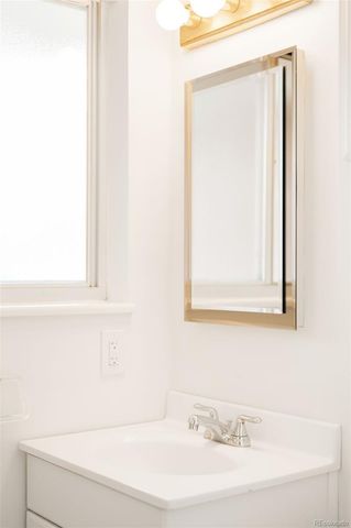 7042 E Wesley Avenue, Denver, CO 80224