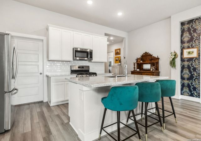 14907 PALMER CRK, San Antonio, TX 78217