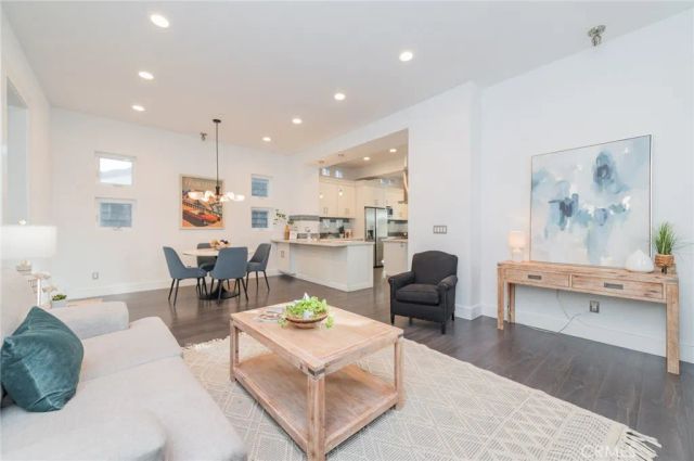 16785 Bayview Drive, Huntington Beach, CA 92649