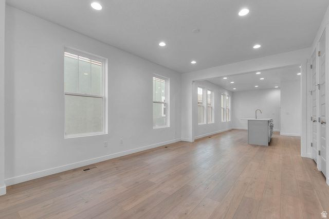 11341 S OFFSHORE WAY, South Jordan, UT 84009