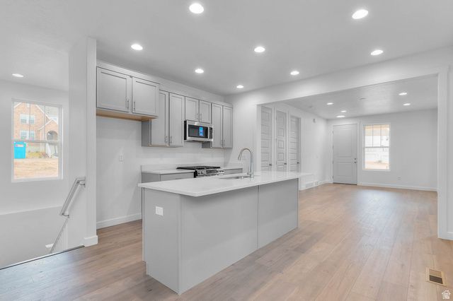 11341 S OFFSHORE WAY, South Jordan, UT 84009