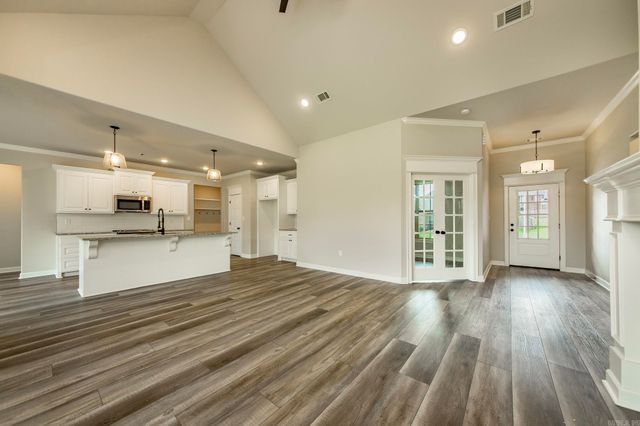 17404 Crooked Oak Drive, North Little Rock, AR 72120