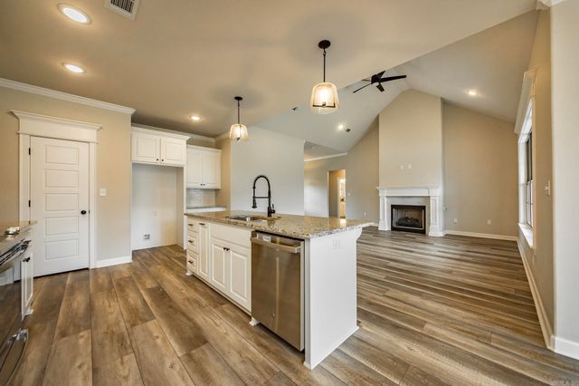17404 Crooked Oak Drive, North Little Rock, AR 72120