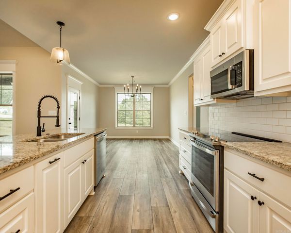 17404 Crooked Oak Drive, North Little Rock, AR 72120