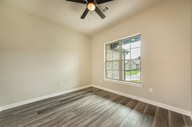 17404 Crooked Oak Drive, North Little Rock, AR 72120