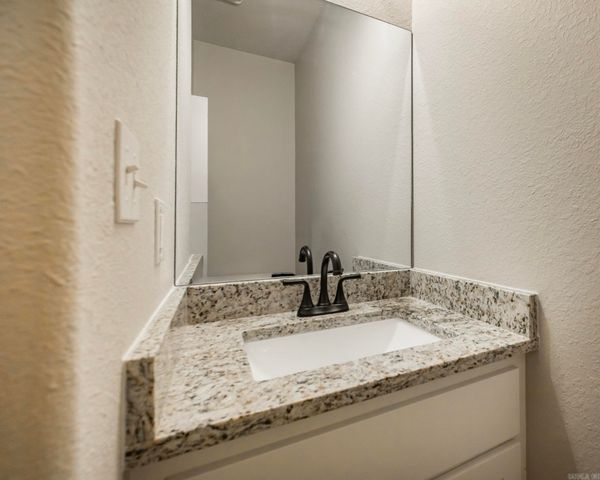 17404 Crooked Oak Drive, North Little Rock, AR 72120