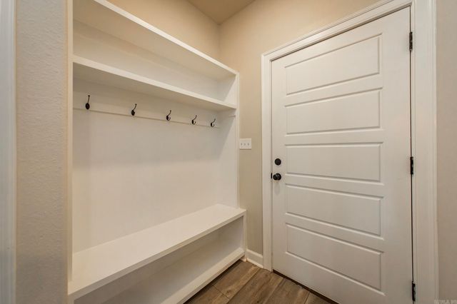 17404 Crooked Oak Drive, North Little Rock, AR 72120