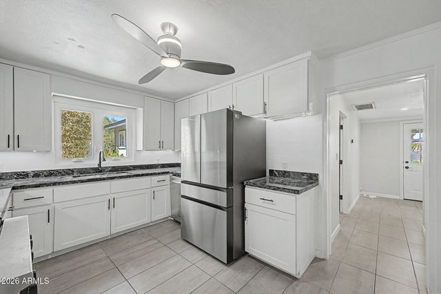 2807 N 21ST Street, Phoenix, AZ 85006