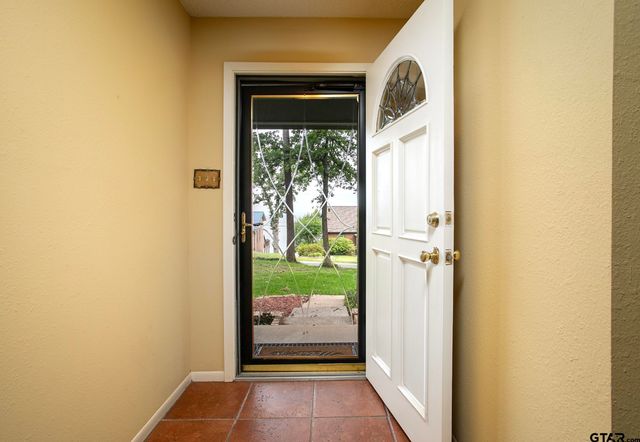 17617 Carol Cir, Flint, TX 75762