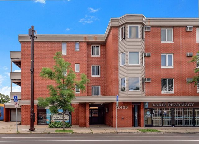 2425 E Franklin Avenue 303, Minneapolis, MN 55406