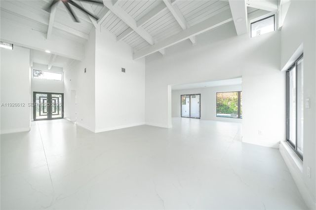 18101 NW 19th Ave, Miami Gardens, FL 33056