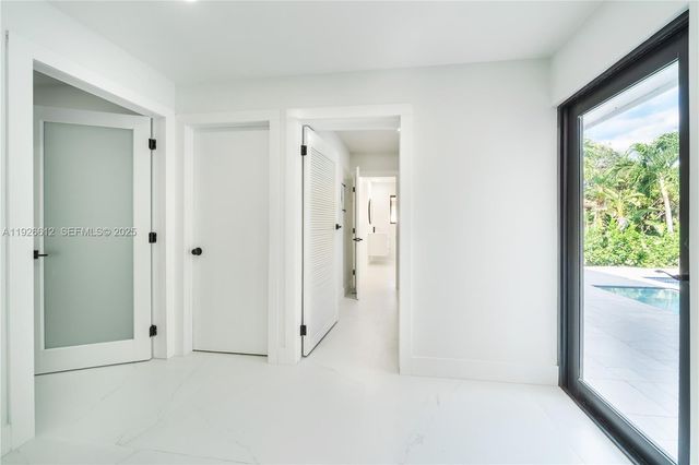 18101 NW 19th Ave, Miami Gardens, FL 33056