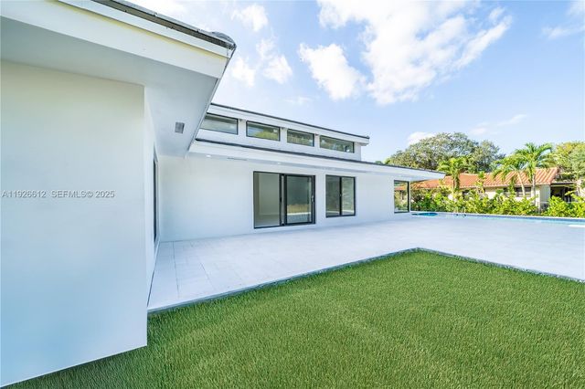 18101 NW 19th Ave, Miami Gardens, FL 33056