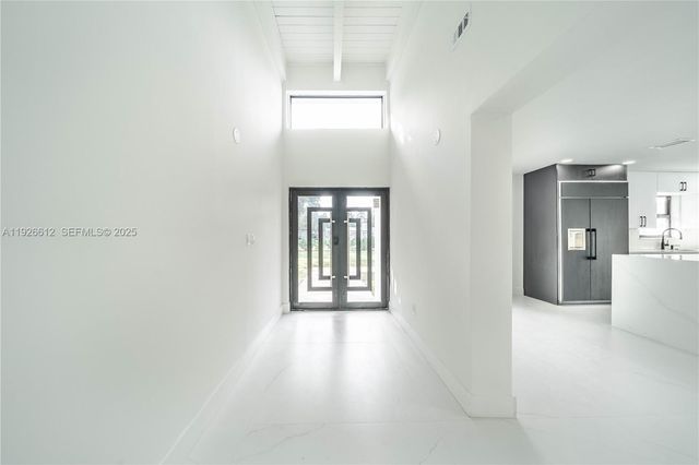 18101 NW 19th Ave, Miami Gardens, FL 33056