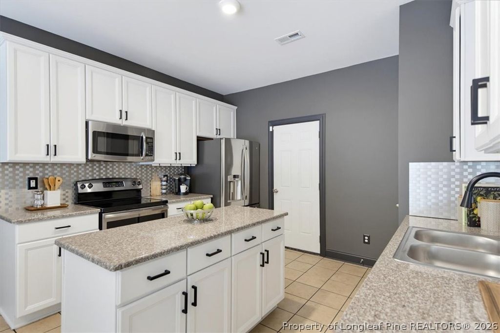 731 Century Drive, Cameron, NC 28326 — photo 9