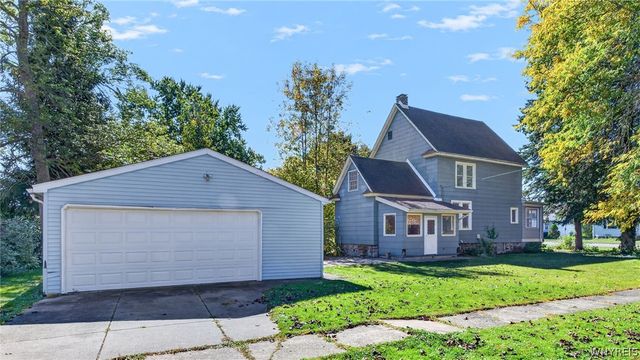 667 Nash Road, North Tonawanda, NY 14120