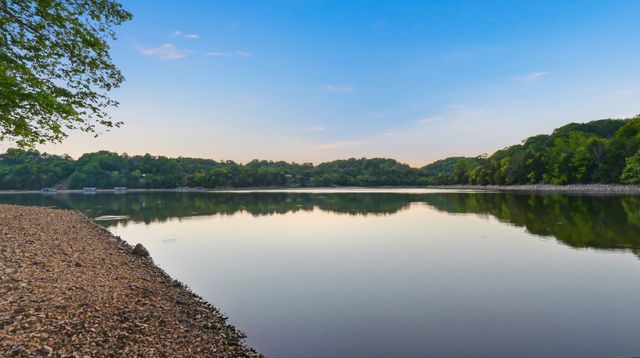 138 Cross Creek Dr, Manchester, TN 37355