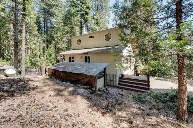 3986 Garnet Rd, Pollock Pines, CA 95726