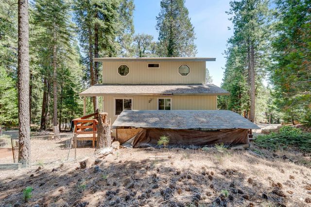 3986 Garnet Rd, Pollock Pines, CA 95726