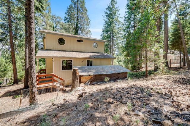 3986 Garnet Rd, Pollock Pines, CA 95726