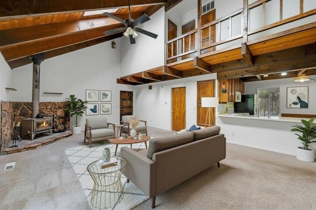 3986 Garnet Rd, Pollock Pines, CA 95726